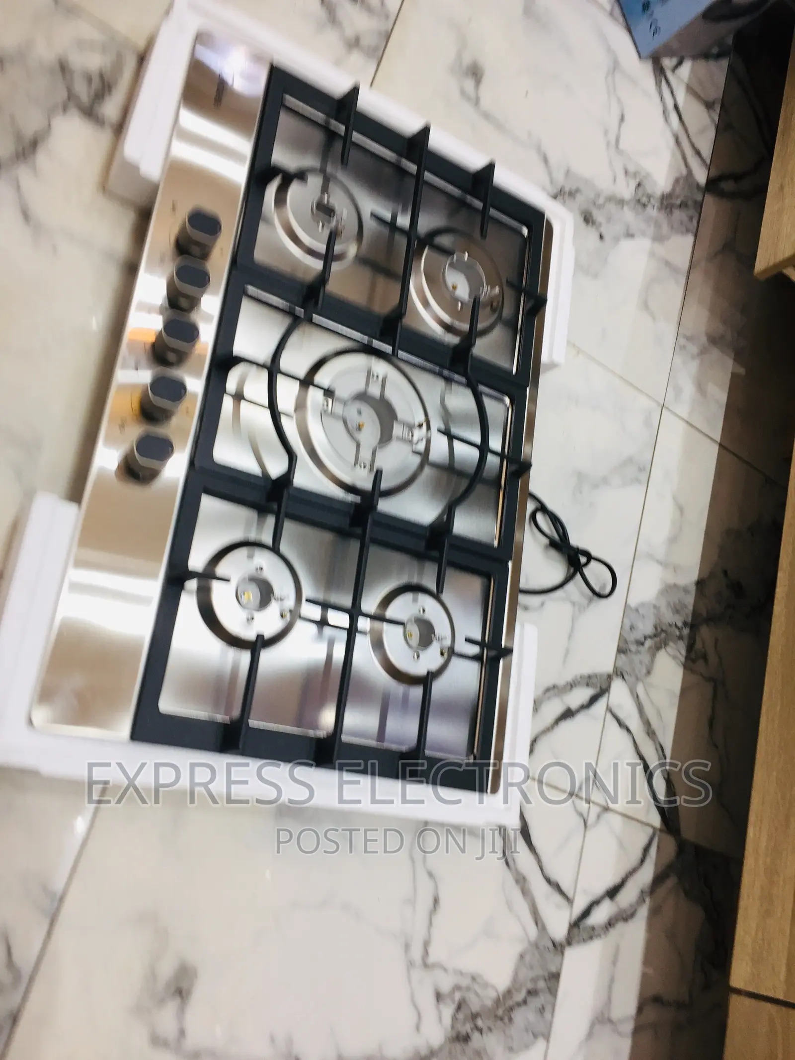 Mesmeric Sleek Stainless Steel Inbuilt 75G50ME 5burner