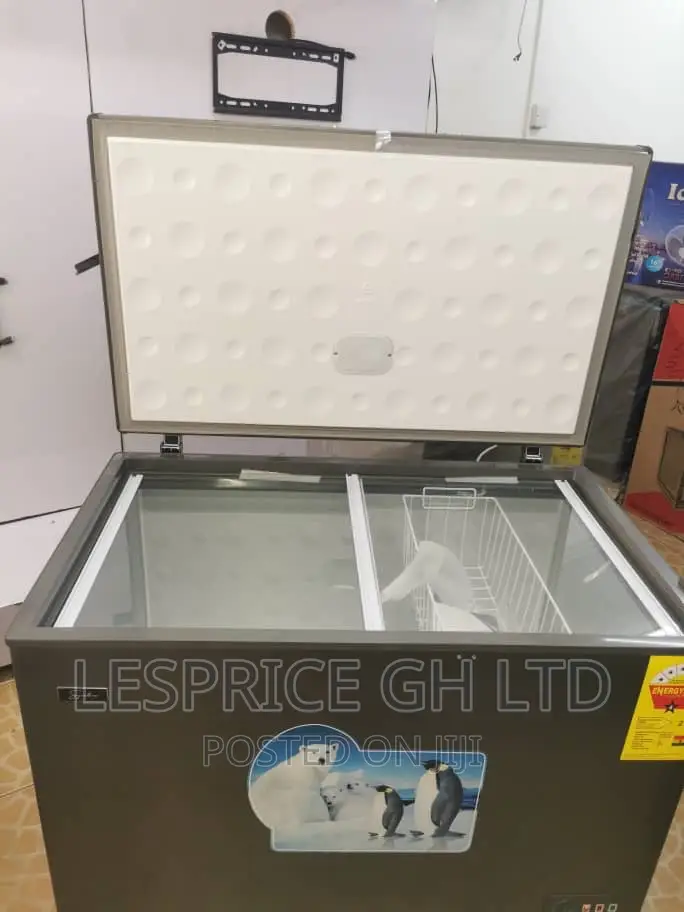 Spacious Signature 345L Chest Freezer