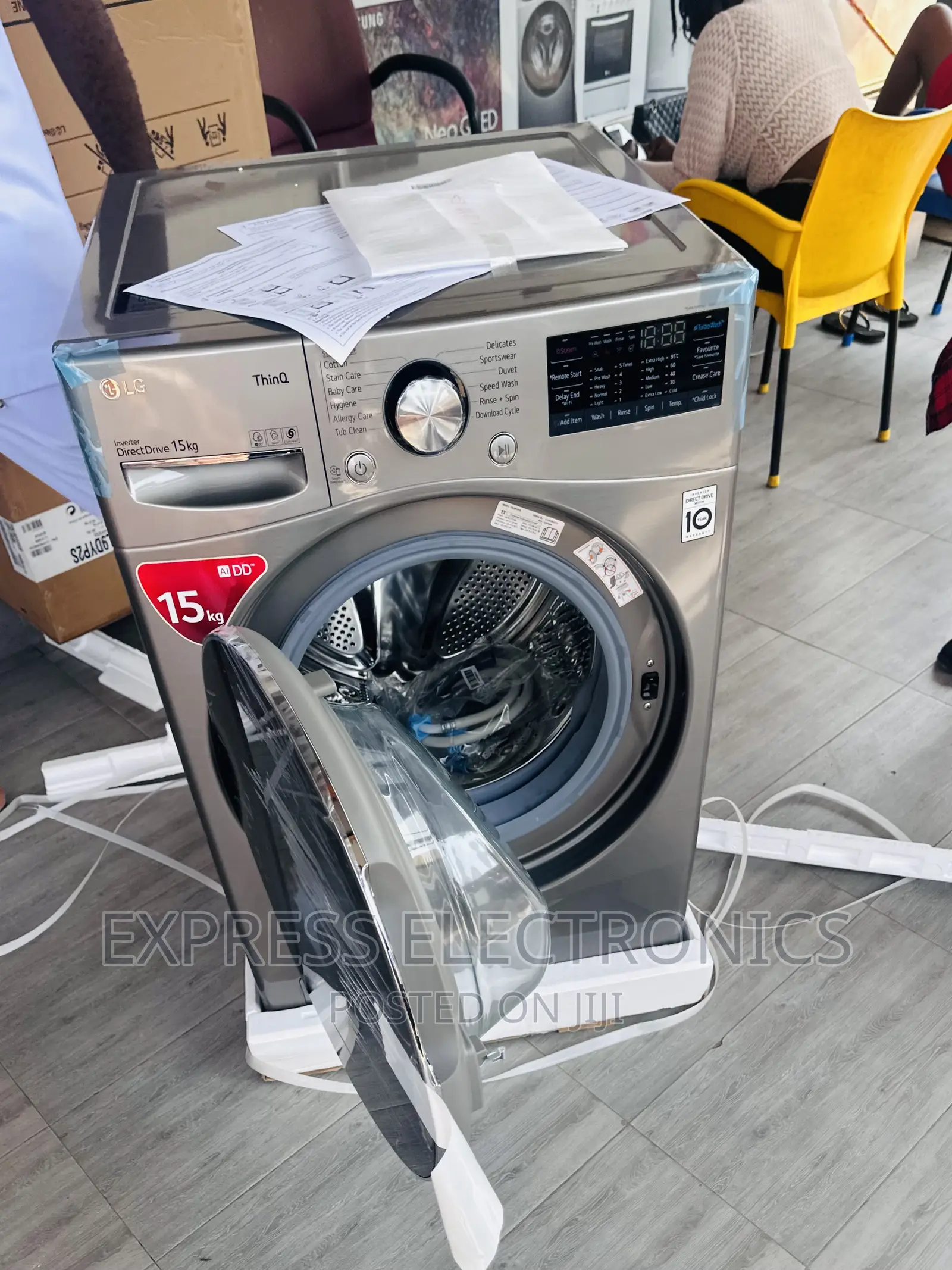 LG Full Auto Washing Machine Frontload F0L9DGP2S 15kg