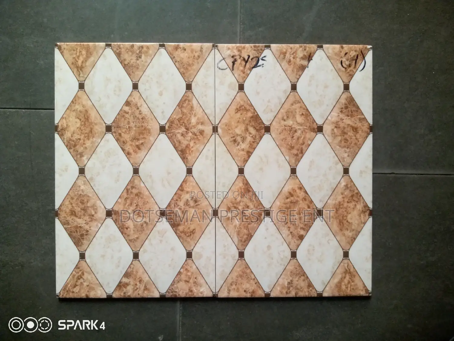 25 X 40 Tiles