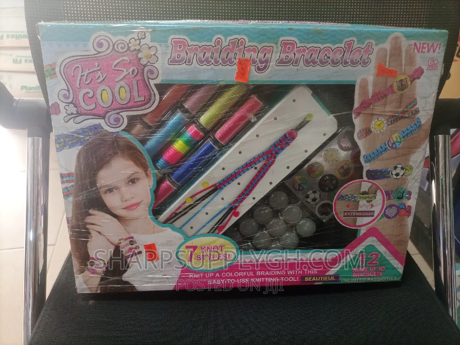 12 Makeup Braiding Bracelet