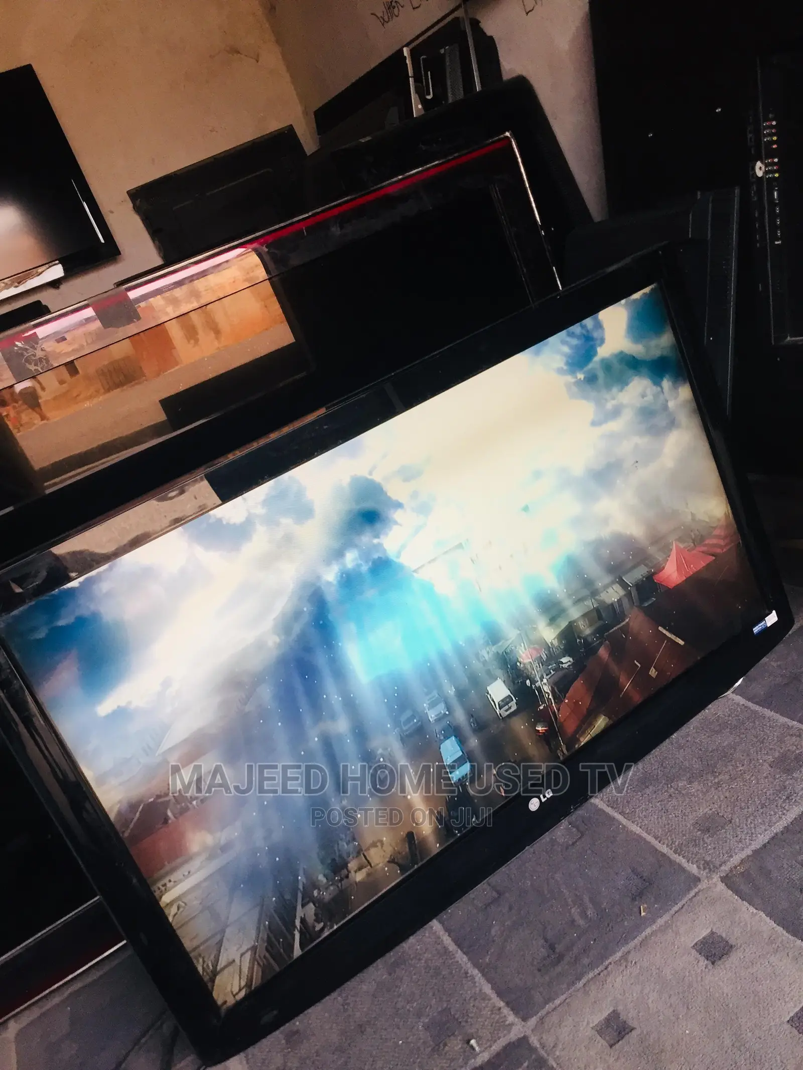 42 Inches Slim LG LCD Digital TV