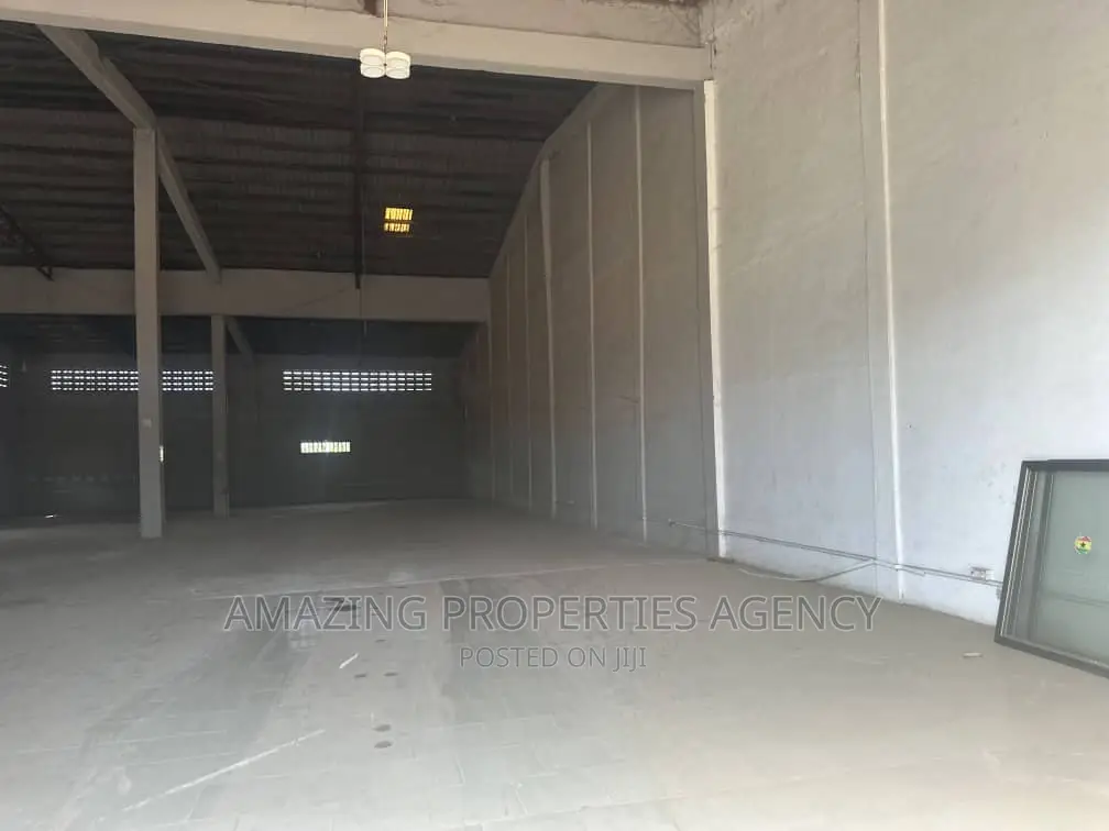 500sqm Warehouse for Rent at Spintex