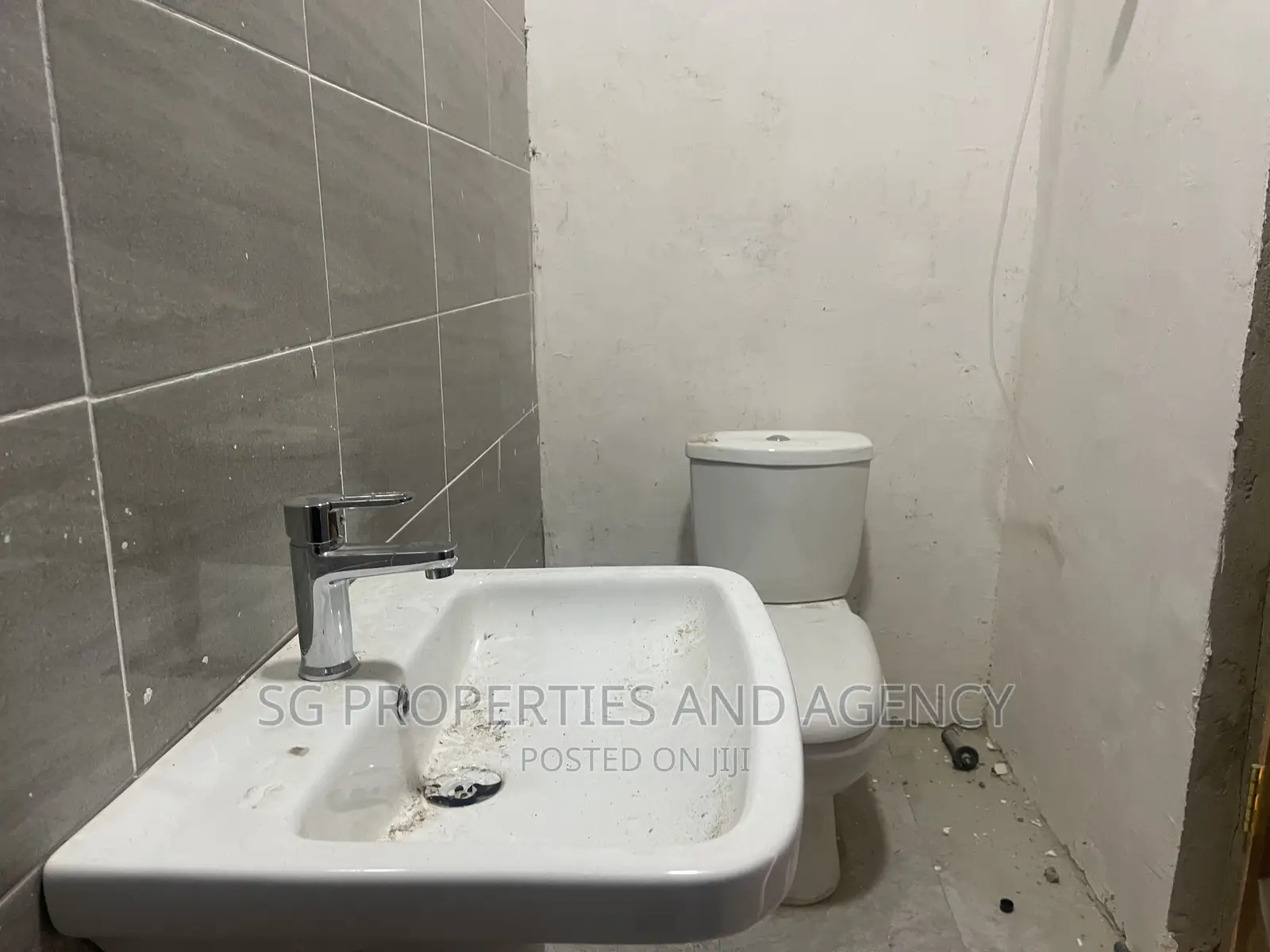 2bdrm Apartment in Lashibi, Spintex for rent