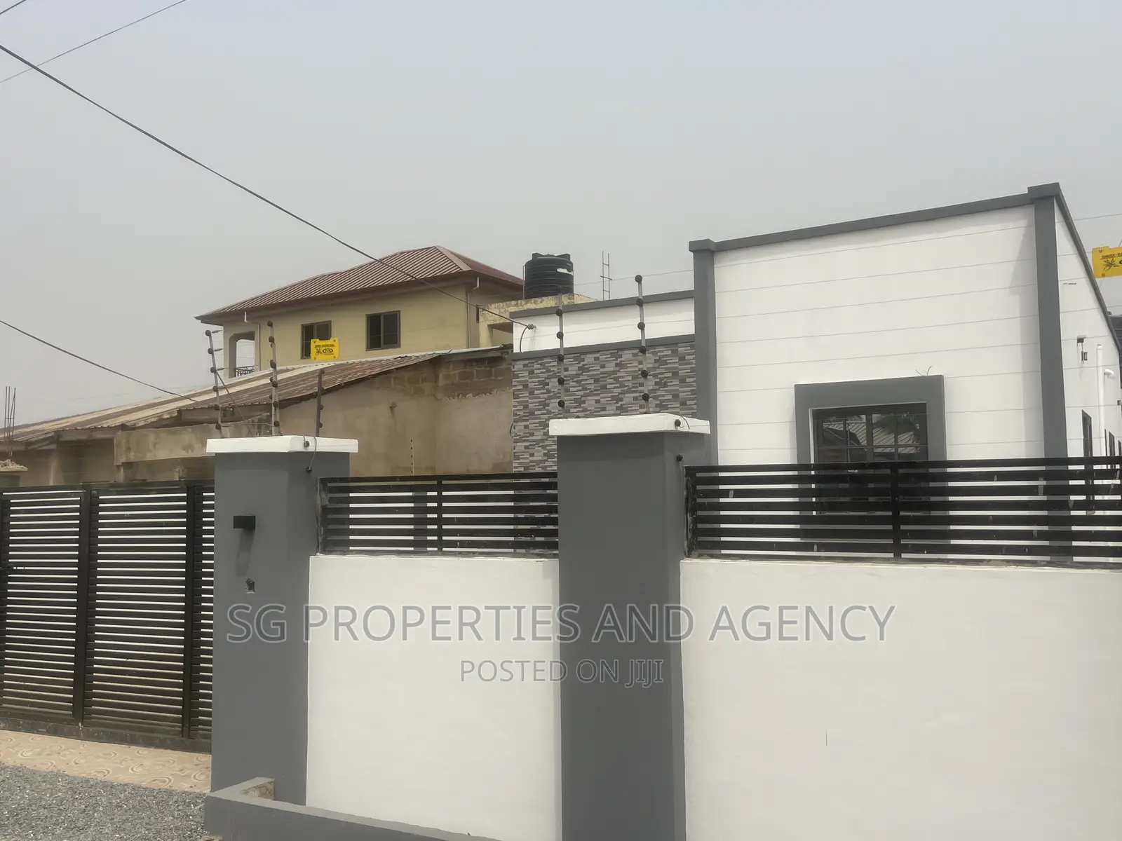 2bdrm House in Spintex Kfc for sale