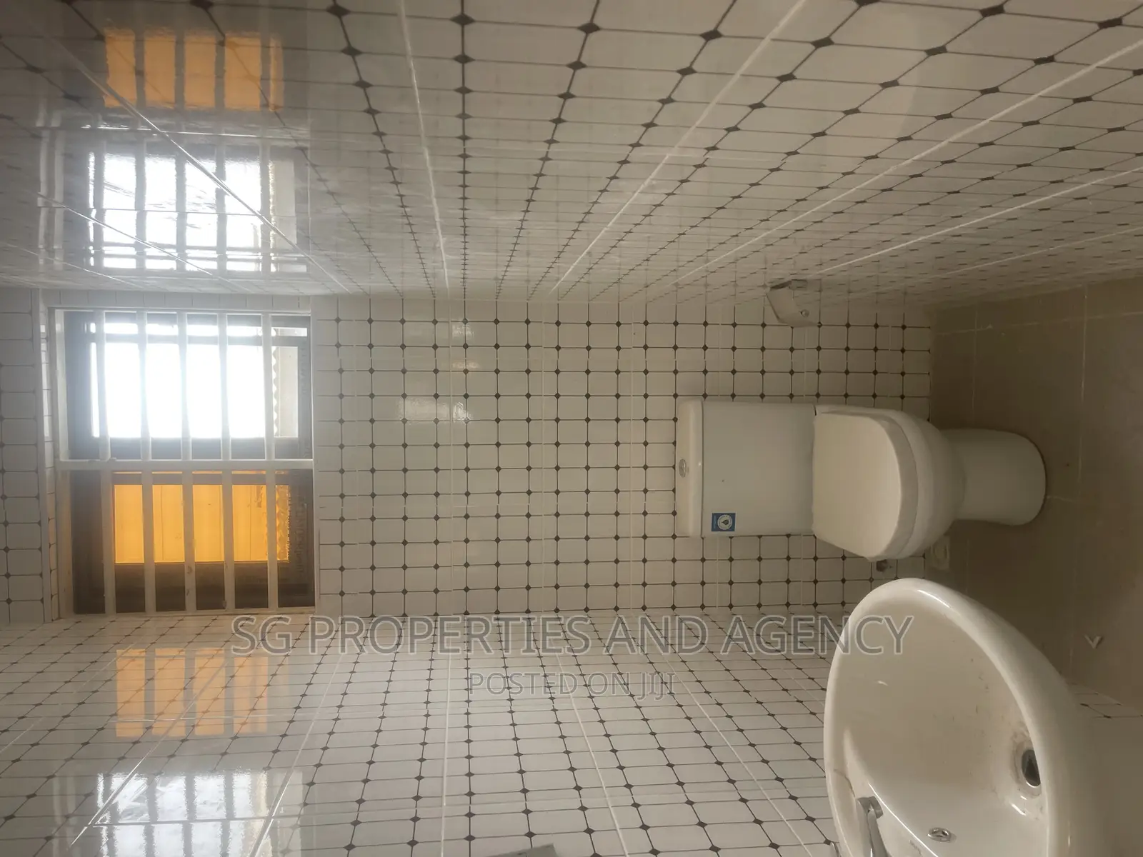 2bdrm House in Spintex Kfc for sale