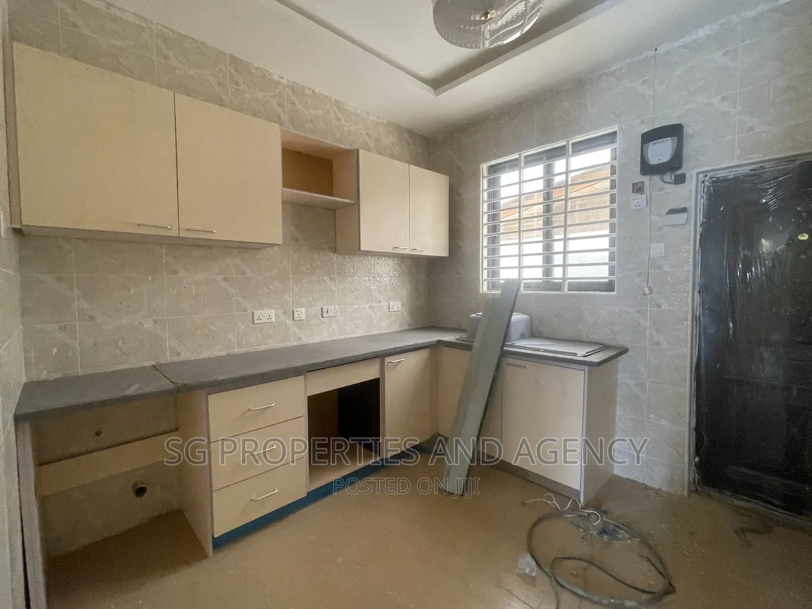 2bdrm House in Spintex Community 18 for sale