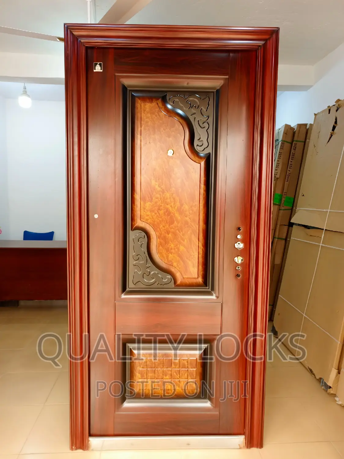 Quality Locks Smooth Brown Single Door