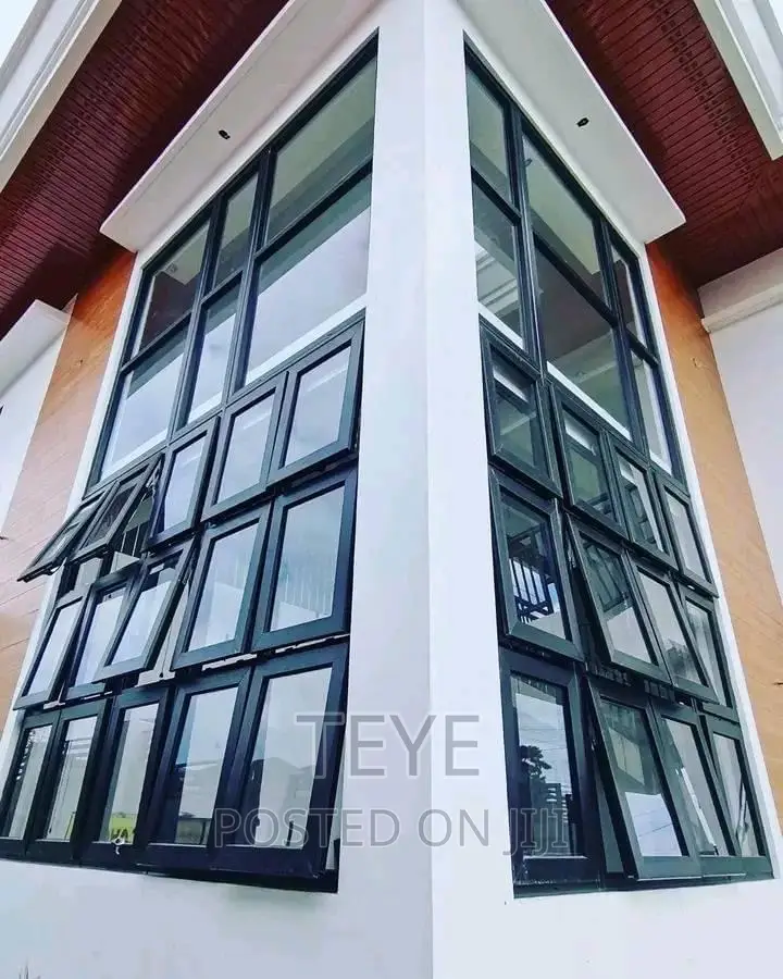 Daylight Aluminum Projected Window