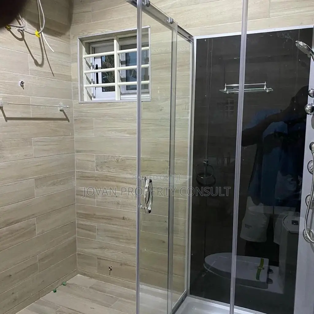 3bdrm House in Pokuase for sale