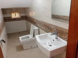 4bdrm House in East Legon American for rent