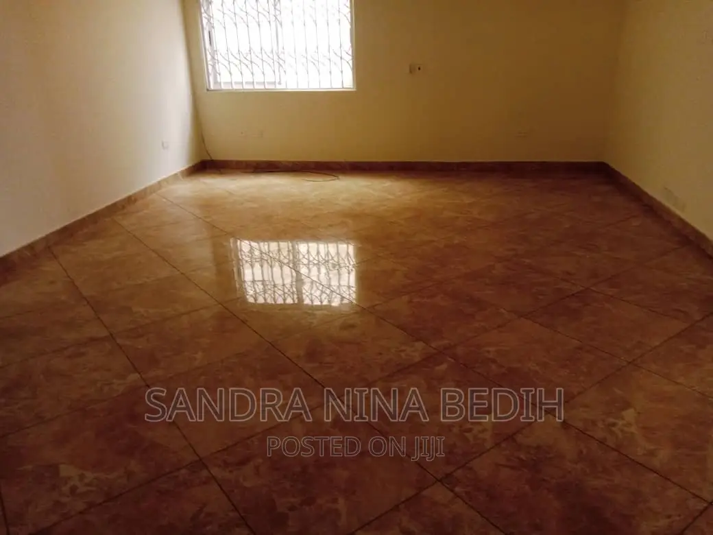 4bdrm House in East Legon American for rent