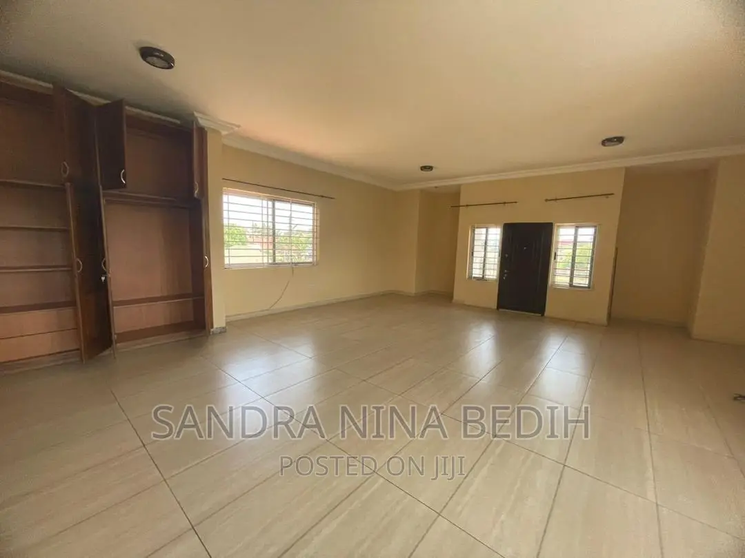 4bdrm House in East Legon American for rent