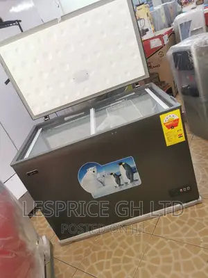 Powerful!! Chest Freezer 345L Signature