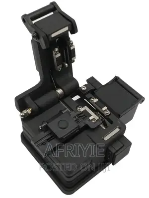 Fiber Optic Cleaver