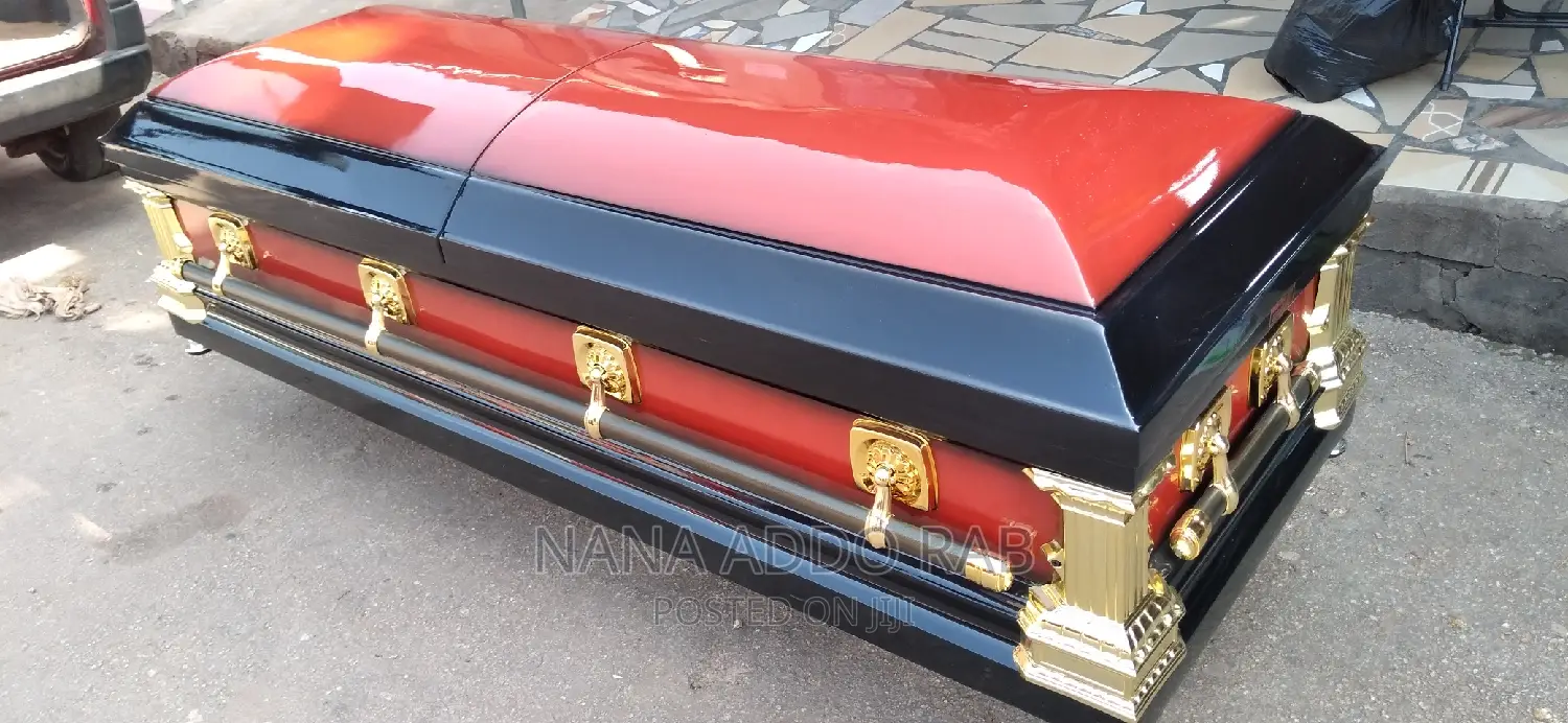 Luxurious Red and Black Casket Good Bars and Coffin Handle