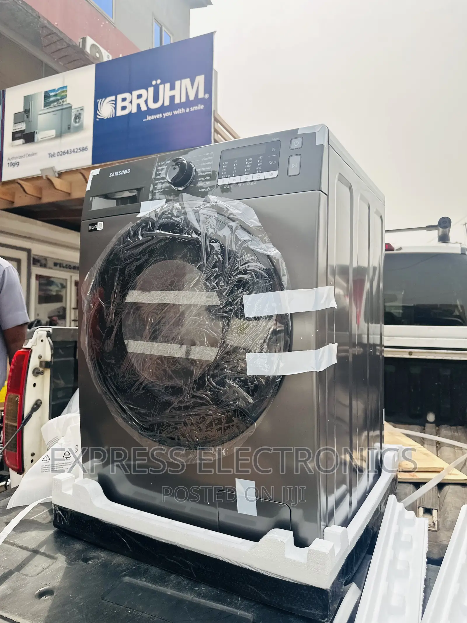Durable Sleek Grey SAMSUNG-WD80TA046 Wash and Dry 8kg