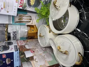 Stylish Insulated Food Warmer Set