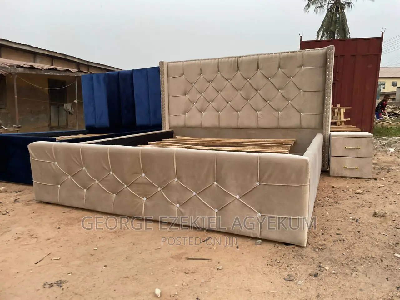 72×75 Queen Size Bes Frame