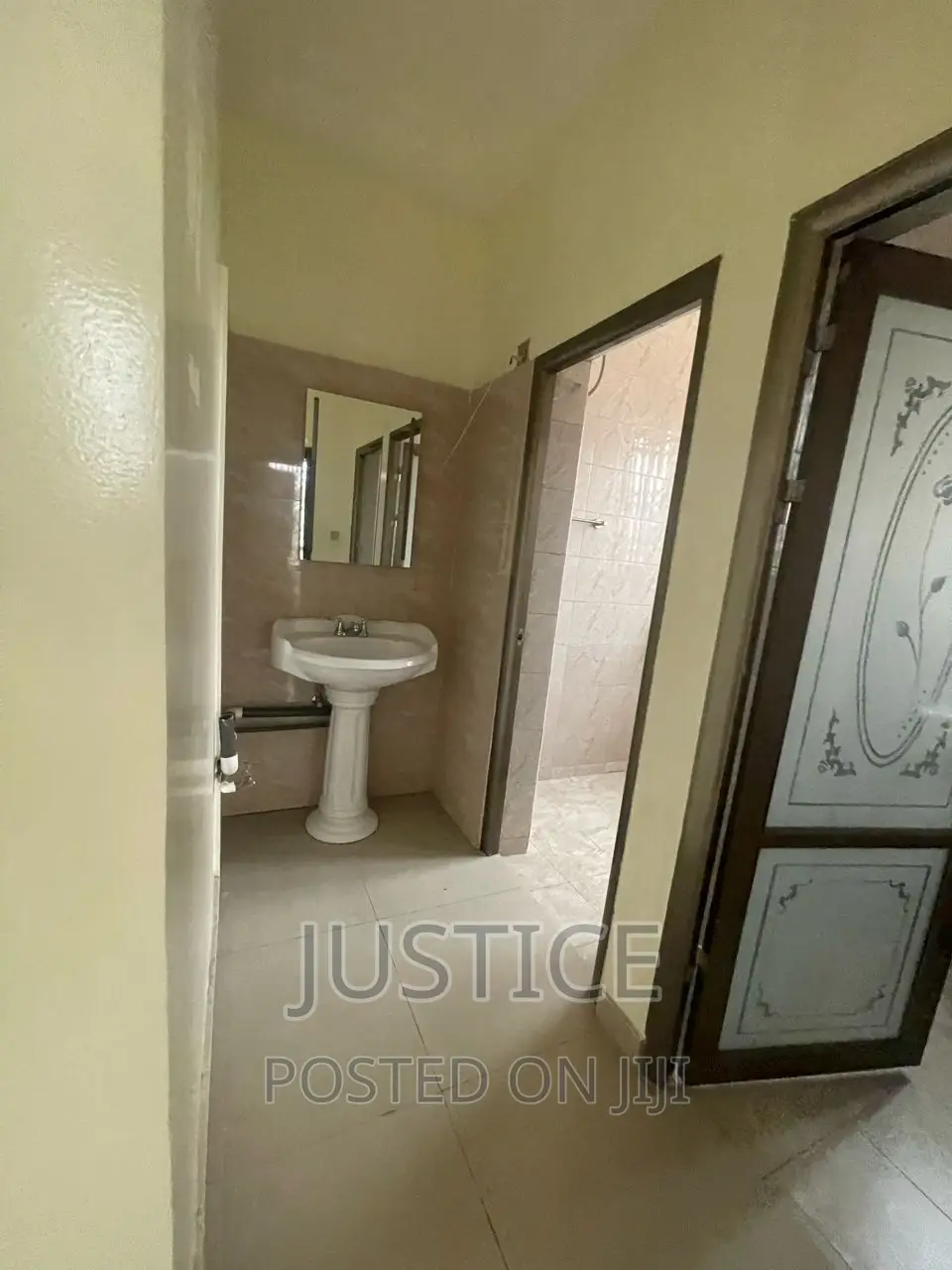 3bdrm Apartment in Ars East Legon for rent