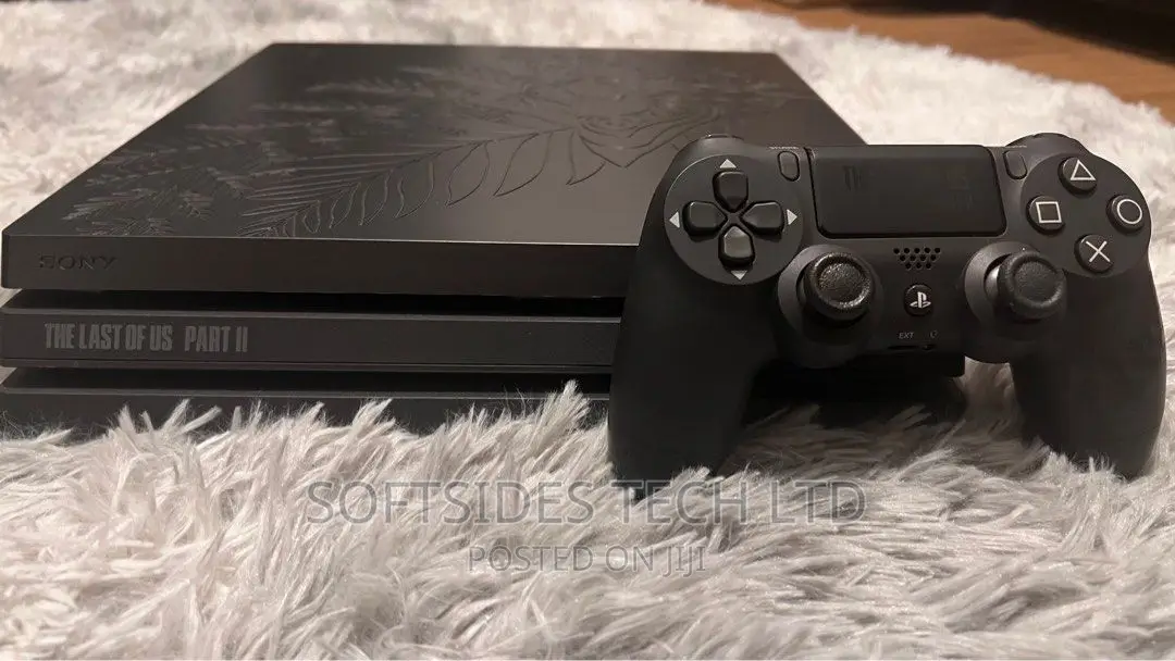 Uk Used Playstation 4 Pro With Games, 1tb and Accesories