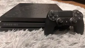 Uk Used Playstation 4 Pro With Games, 1tb and Accesories