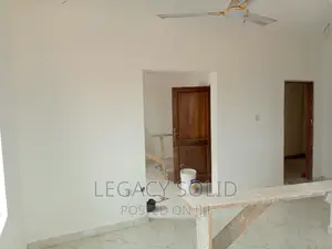 2bdrm Apartment in Legacy Solid Real, New Town for rent