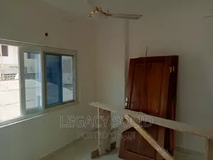 2bdrm Apartment in Legacy Solid Real, New Town for rent