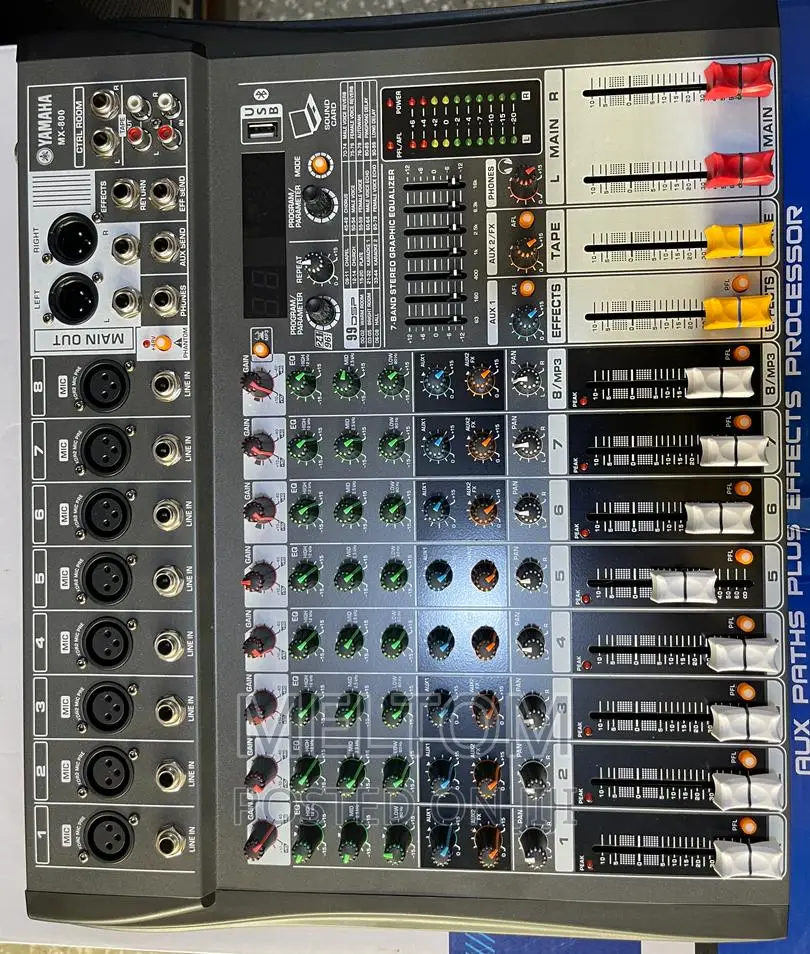 Yamaha Mx-800 8channels Professional Mixing Console