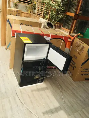 Doubledoor Pearl Black PF-10T Glass Topfreezer Tabletop