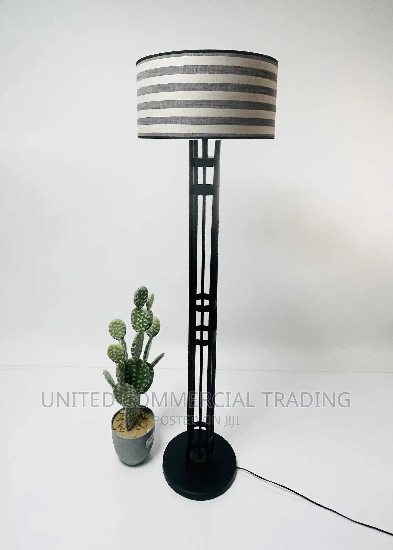 Floor/Standing Lamp