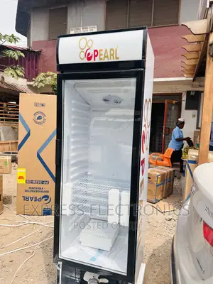 Vertical Display Fridge Pearl PVC-316