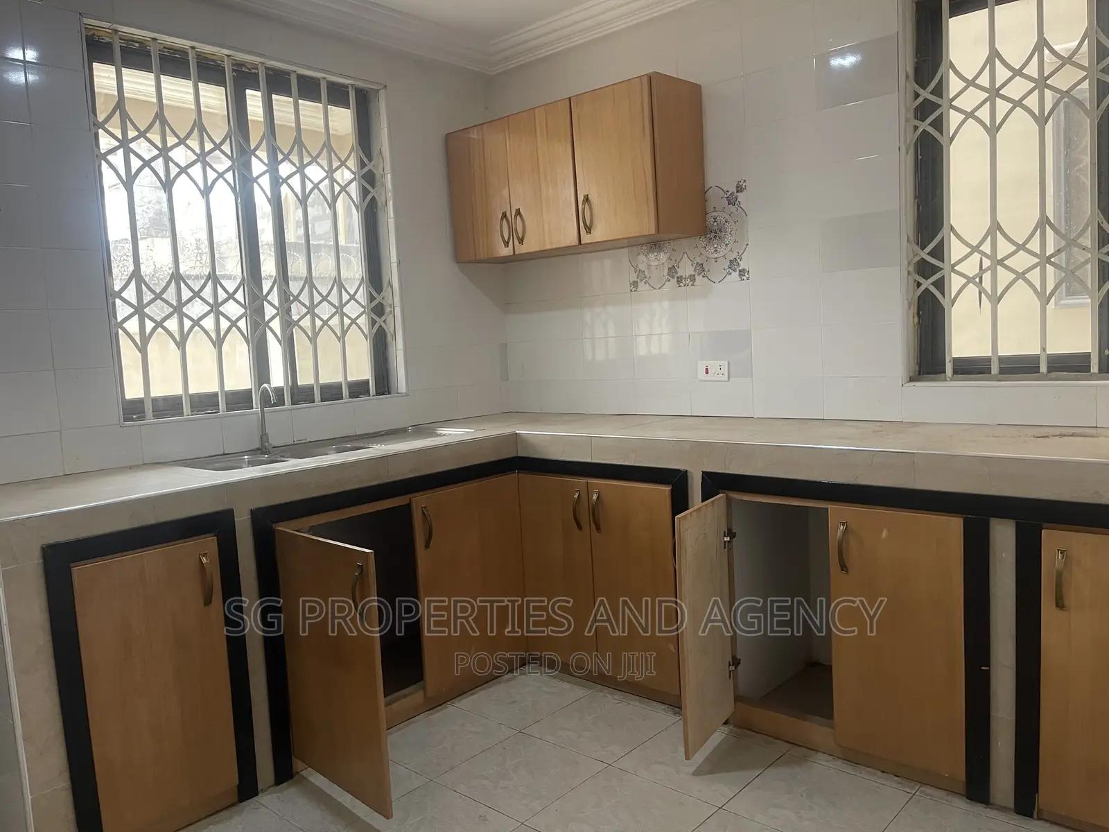 2bdrm Apartment in Lashibi, Spintex for rent