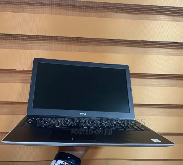 New Laptop Dell Inspiron 3542 8GB Intel Core I7 SSD 512GB in Accra