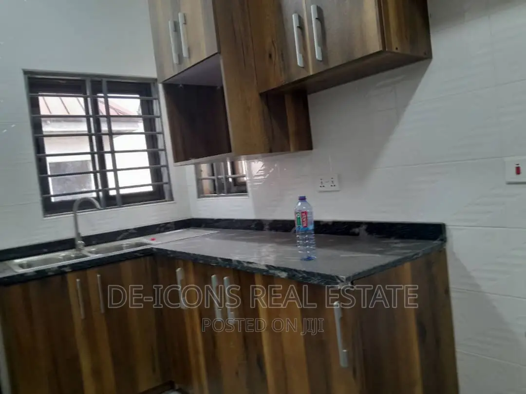 3bdrm Bungalow in De-Icons Real Estate, East Legon for sale