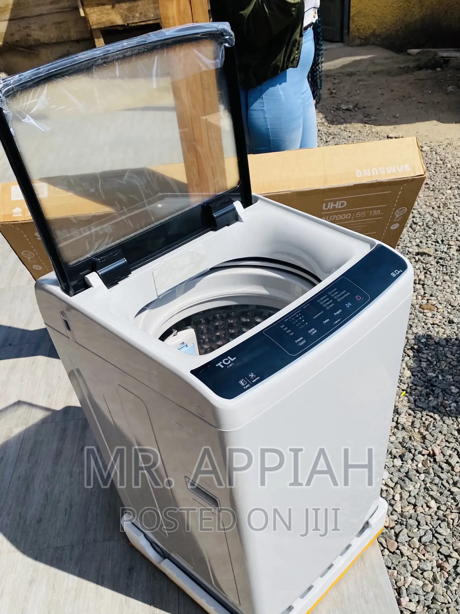 Durable TCL 7kg Top Load Full Automatic Washing Machine.