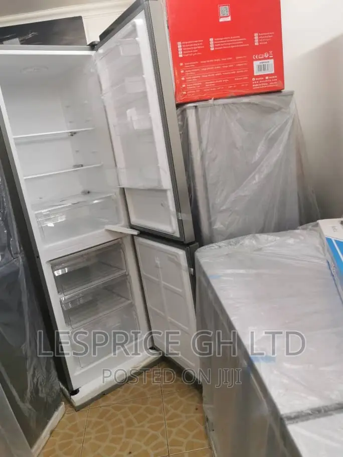 Signature 287L// Bottom Mount Freezer