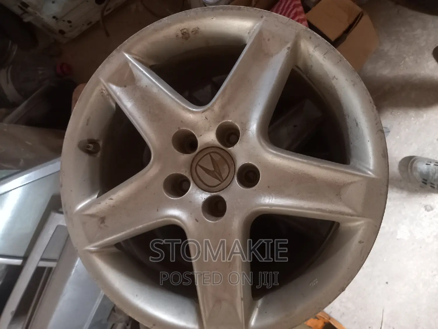 Acura Rim 16