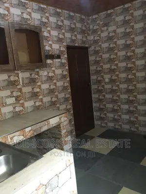 2bdrm Duplex in De-Icons Real Estate, Awutu Senya East Municipal