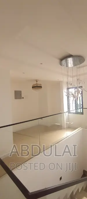 5bdrm House in Abdulai, Pillar 2 for rent