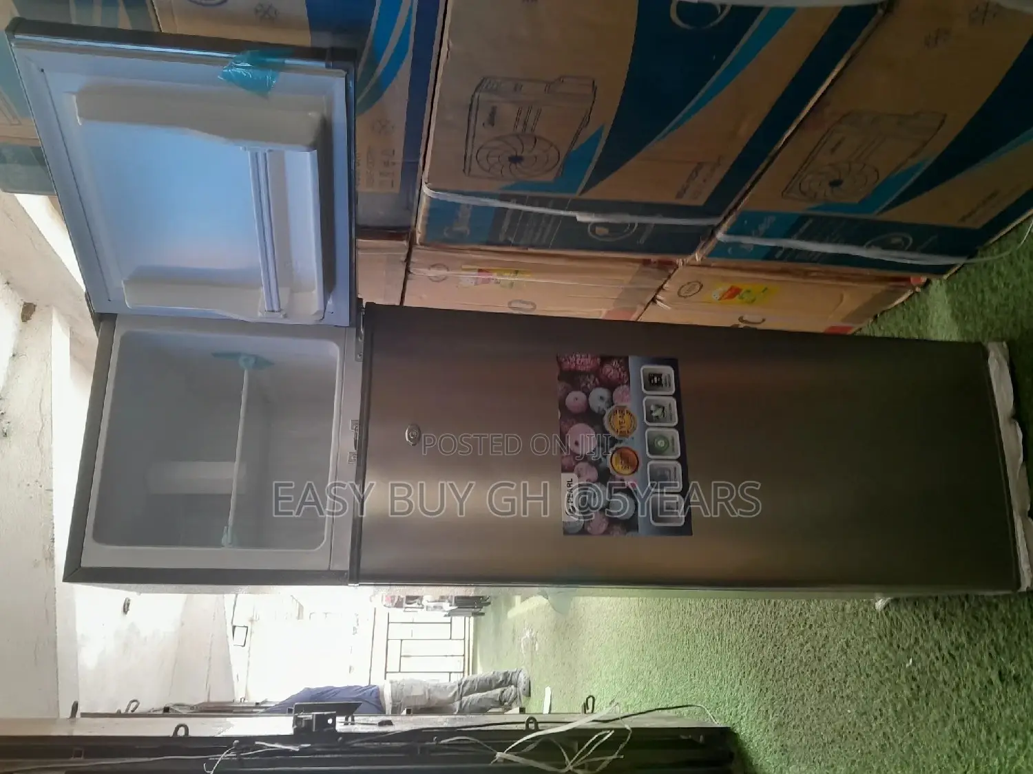 Fresh in Box Refrigerator Pearl
