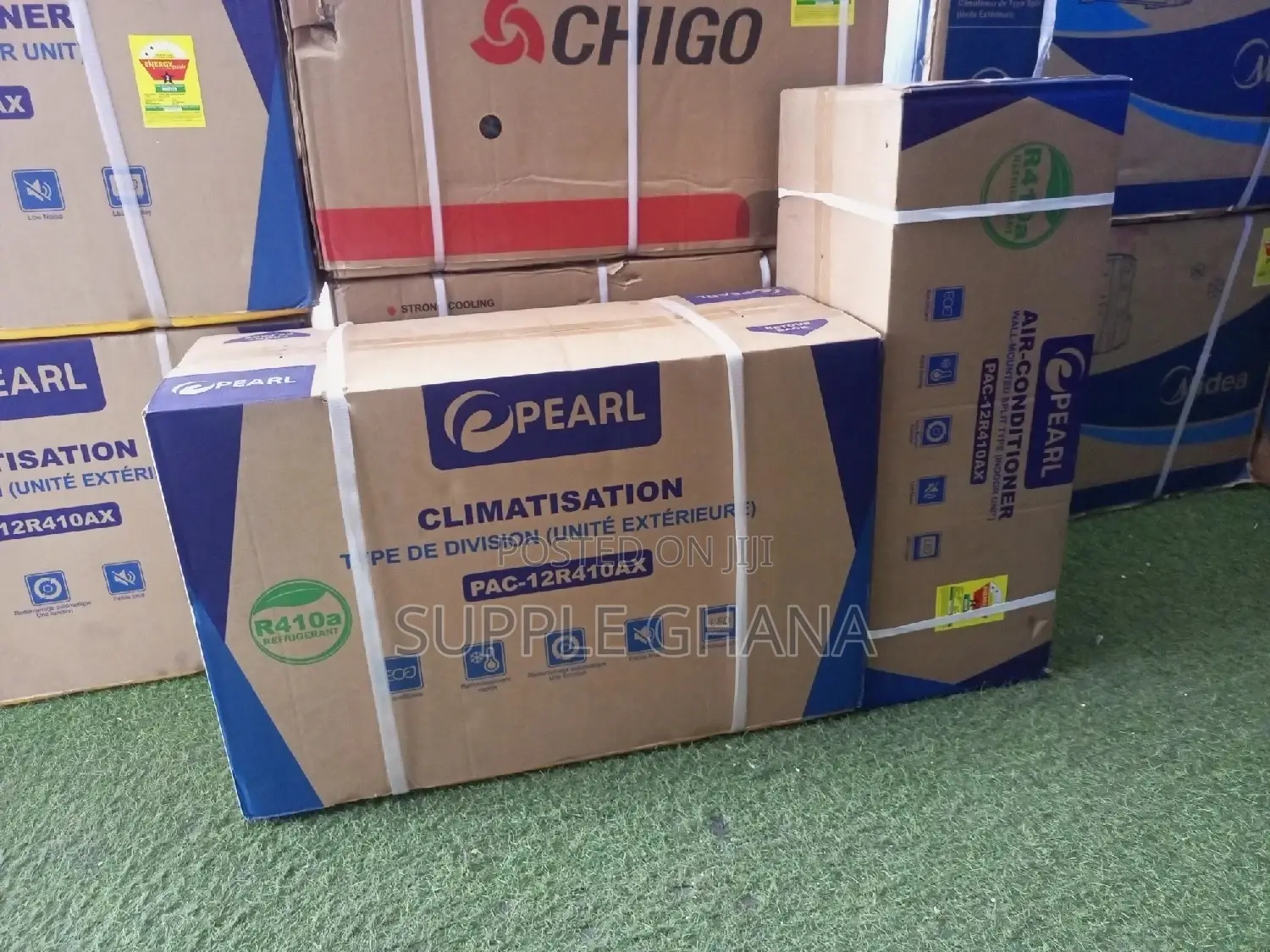 White Air Condition1.5hp Box Air Conditioner Pearl AC