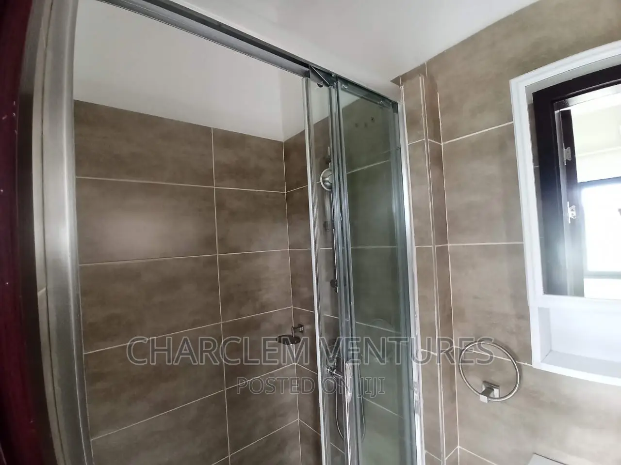 3bdrm House in Charclem Ventures, North Legon for sale