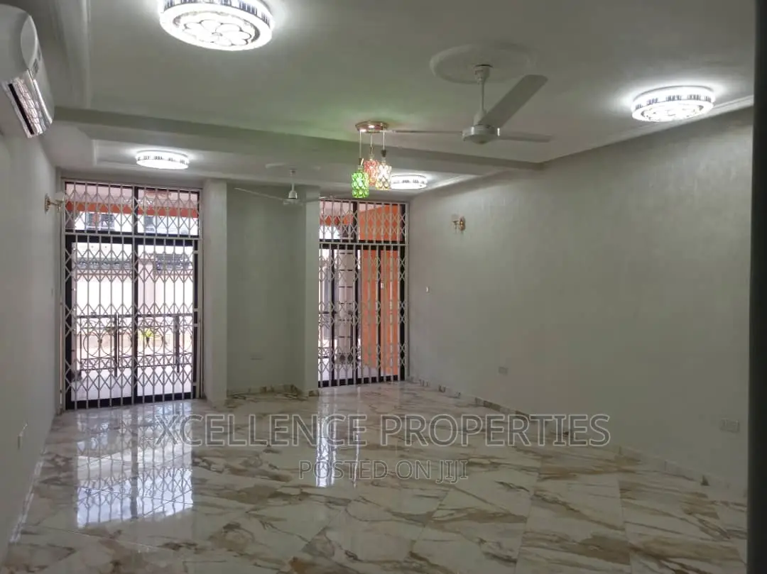 3bdrm Apartment in Xcellence Properties, Adjiriganor for rent