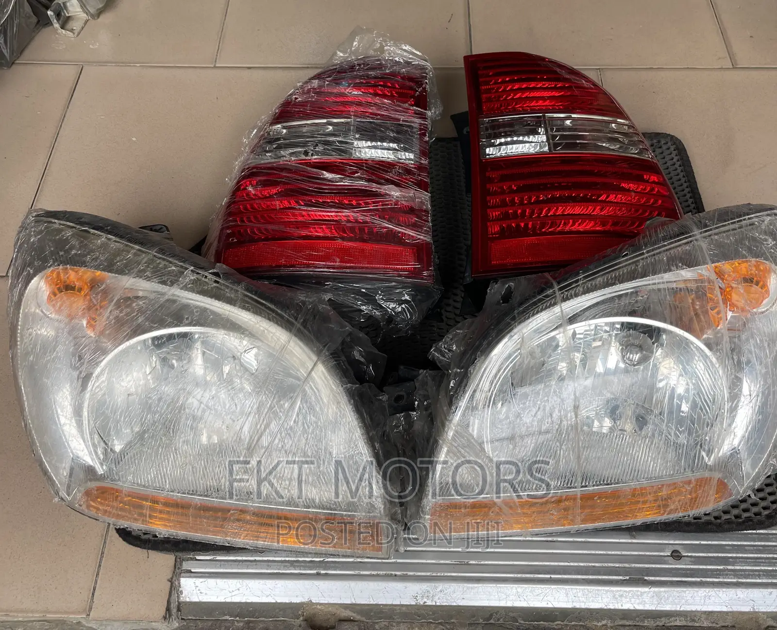 Kia Sportage Headlights Taillights 2009,2010,2011,2012,2013