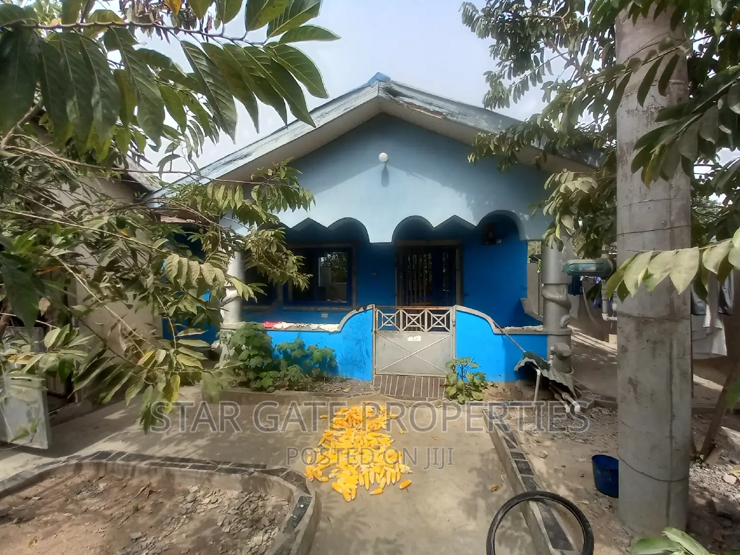 5bdrm House in Ejisu Edwinease for sale