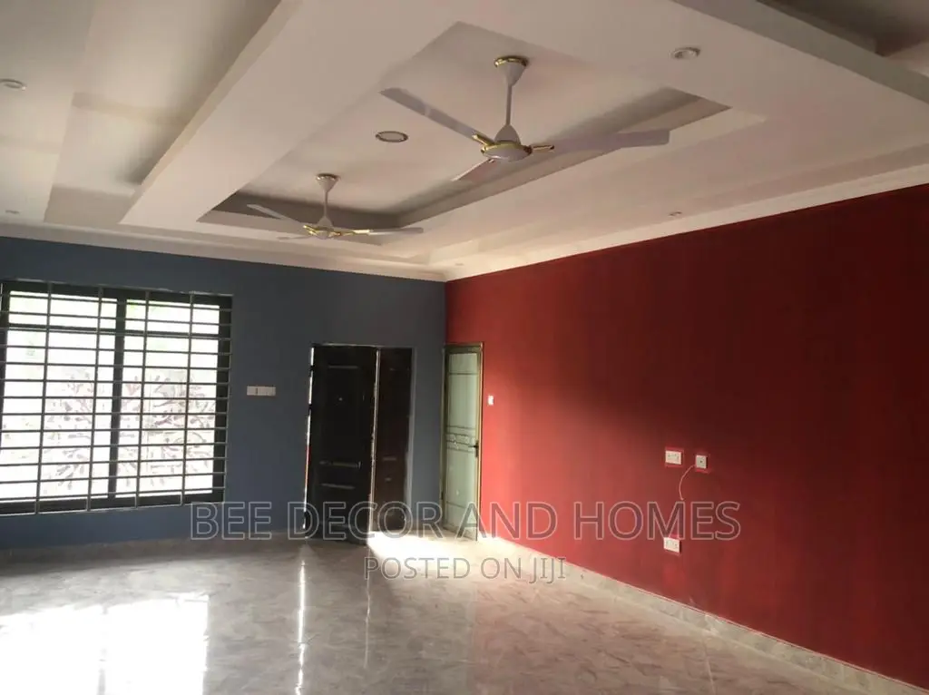 3bdrm House in Bee Decor And Homes, Oyarifa for sale