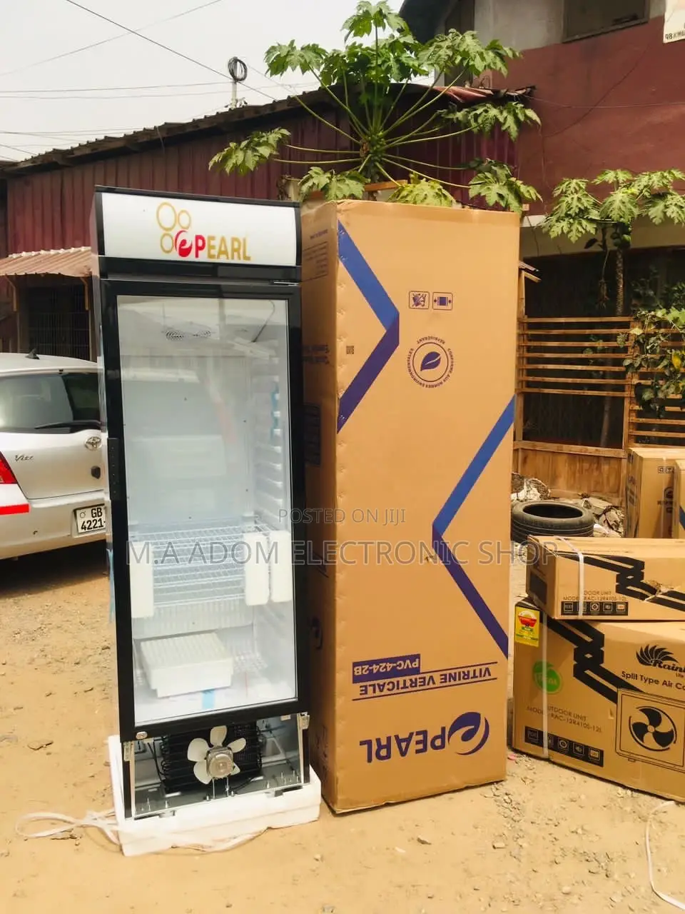 High Quality Pearl PVC-424 Single Door Display Fridge.