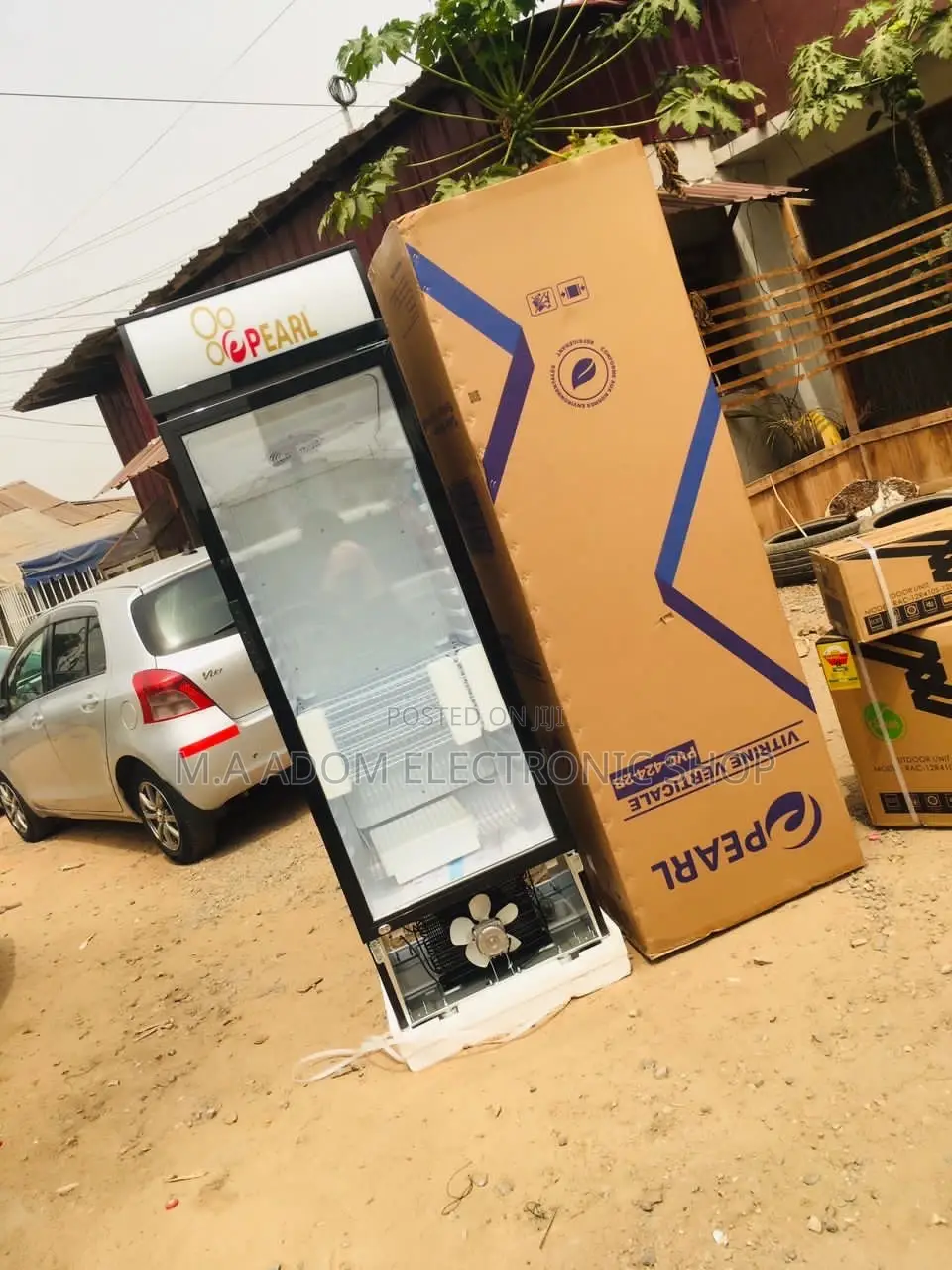 Pearl PVC-424 Single Door Display Refrigerator.