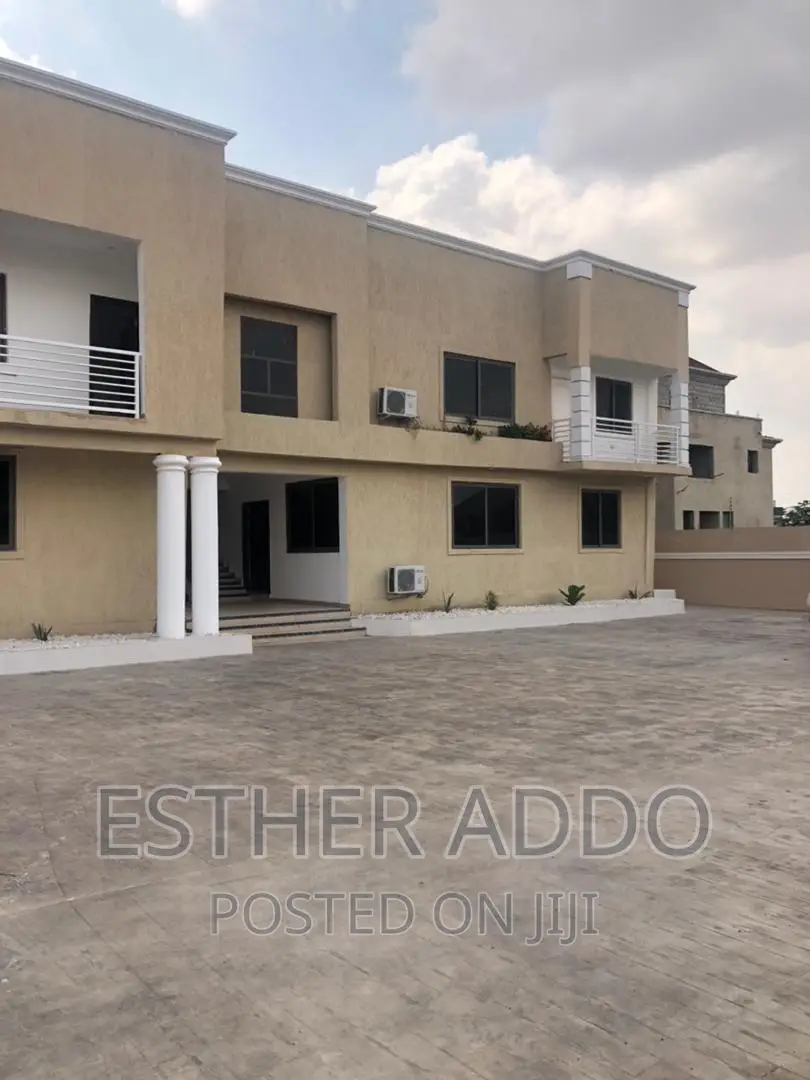2bdrm Apartment in Ashaley Botwe for rent